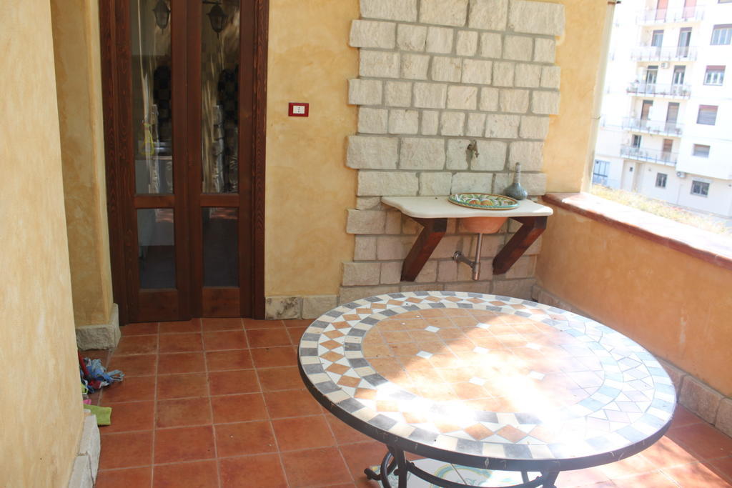 Bed and Breakfast Il Giardino Di Pietra Noto Habitación foto