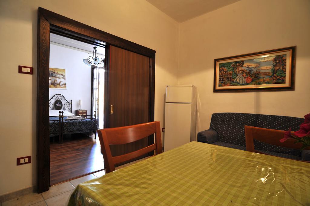 Bed and Breakfast Il Giardino Di Pietra Noto Exterior foto